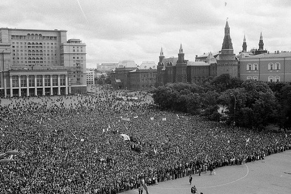 Фотовыставка «Портрет музея на фоне истории»