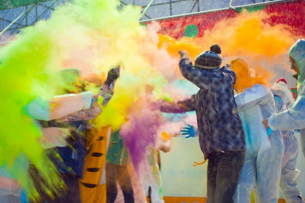 Весенний фестиваль красок холи «ColorFest»