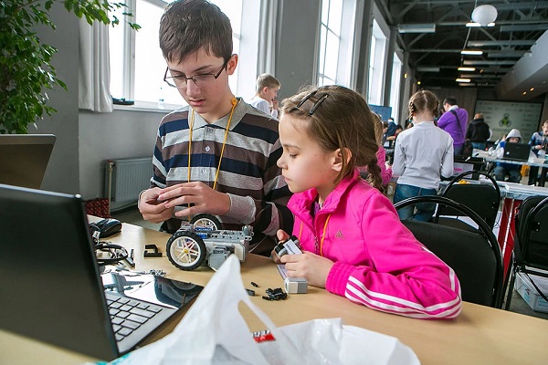 Выставка «Месяц робота-огородника»