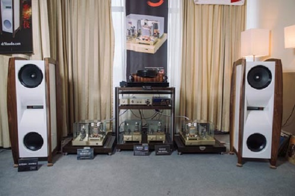 Выставка «Hi-Fi & High End Show»