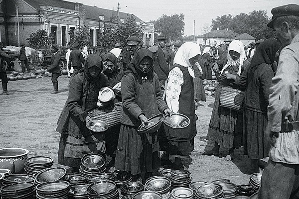 Фотовыставка «Мир советского фотографа Б. Косарева»