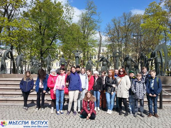 Детский супер квест и аудиоэкскурсия «На двухэтажном автобусе по центру столицы» от компании «Мысли вслух»