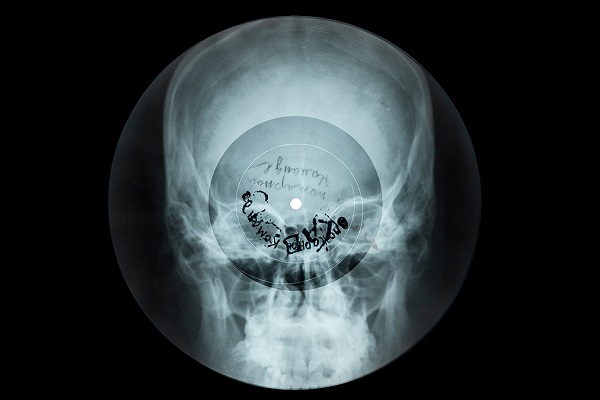 Выставка «Музыка на костях»