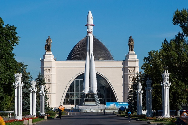 Выставка «Москвы космические адреса»