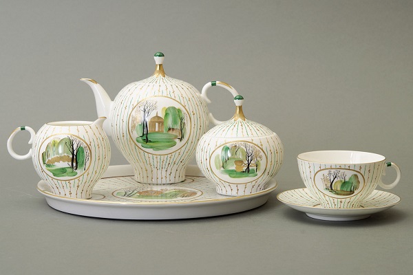 Выставка «Весна в Октябре»