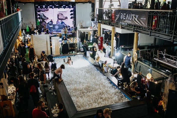Уникальный выбор и атмосфера настоящего Рождества на Concept Market Wonderspace