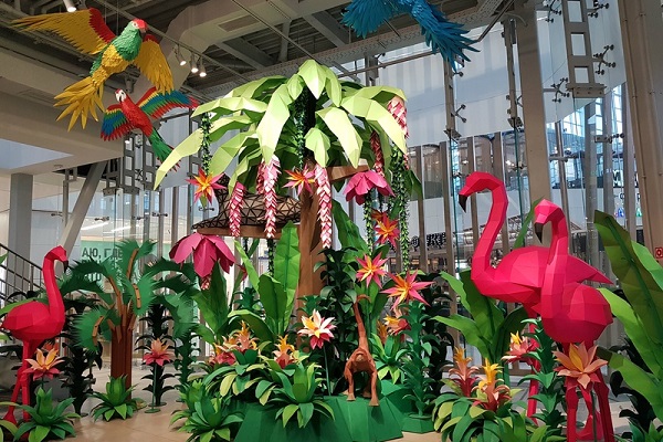 Выставка бумажных скульптур «Многогранный мир»