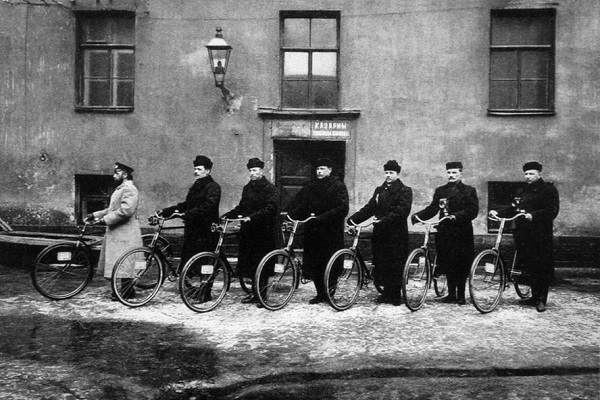 Фотовыставка «Россия. XX век в фотографиях: 1900–1917»