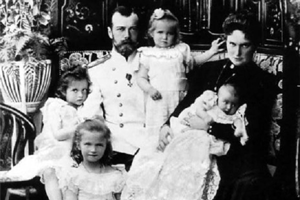 Фотовыставка «Романовы. Семейный альбом»