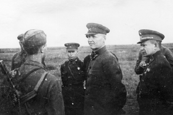 Выставка «Солдатский маршал»