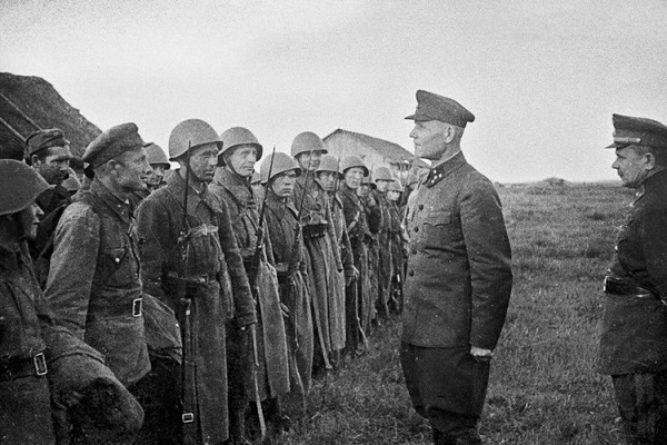 Выставка «Солдатский маршал»