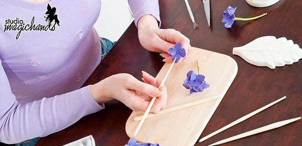 Курсы по рисованию и авторские мастер-классы по лепке из полимерной глины, мыло-, кремо- и свечеварению на выбор от художественной студии Magichands