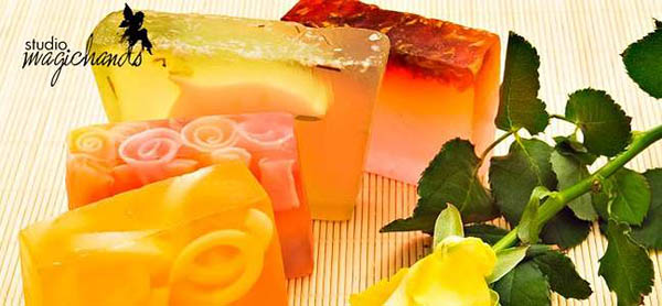 Мастер-классы по мыловарению, изготовлению свечей, кремов и бальзамов для губ в художественной студии MagicHands