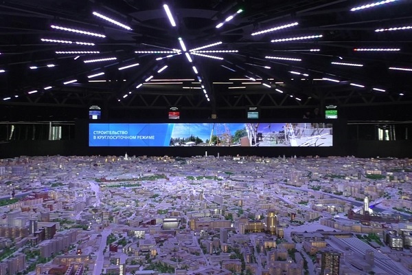 Светотехническое шоу «Архитектурные стили Москвы»