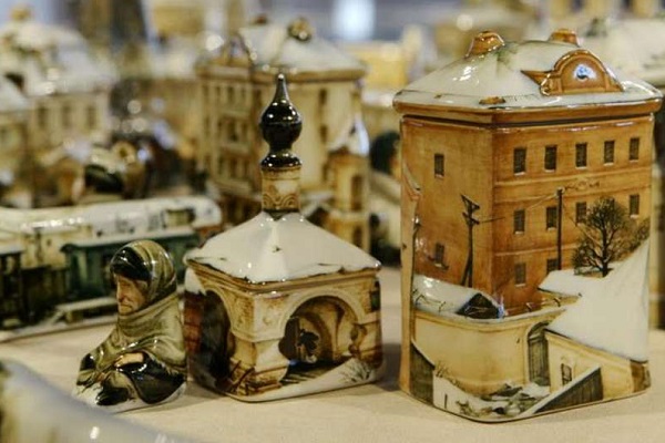 Выставка расписной керамики «Фарфороград»