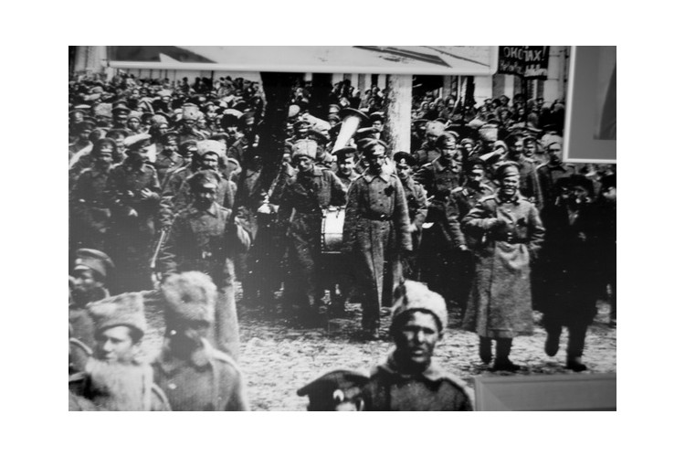 Выставка «Ледяной поход» в Галерее Классической Фотографии