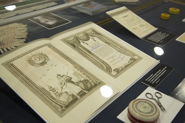 Выставка «Женщины-герои»