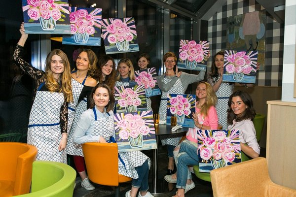 Арт-вечеринка Draw Up Studio: «Плавучая деревня»