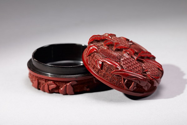 Выставка «Династия Мин: сияние учености»