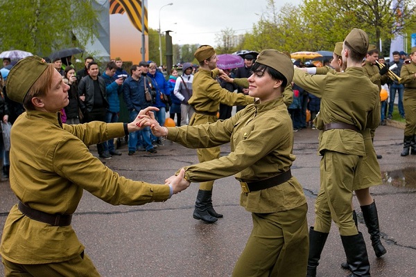 День Победы на Аллее Космонавтов