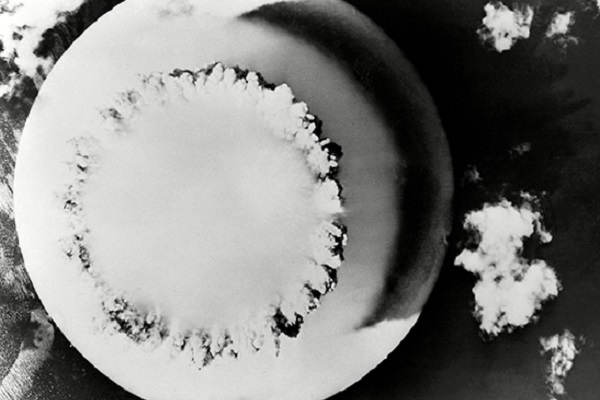 Фотовыставка «Тысячи солнц»