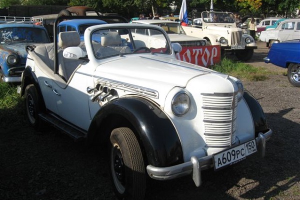 Парад старинных автомобилей и мотоциклов «РетроМотор – 2018»