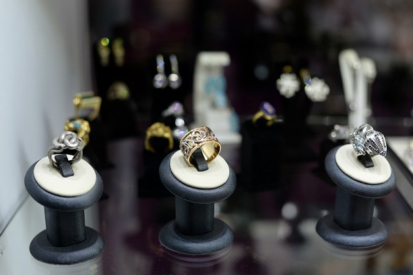 Международная ювелирная выставка-ярмарка «Ювелир на Тишинке»