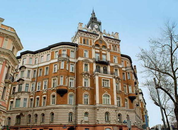 Бесплатная экскурсия «Однажды ты пройдешь бульварное кольцо…» от компании «Азбука Москвы»