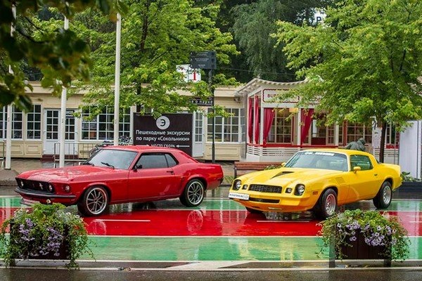 9-й Фестиваль старинных автомобилей и антиквариата «Ретро-Фест – 2018»