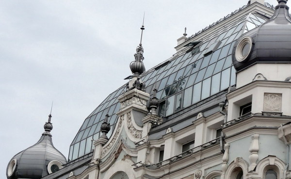 Бесплатная пешеходная экскурсия «Дома и судьбы Никитского бульвара» от компании «Твоя Москва»