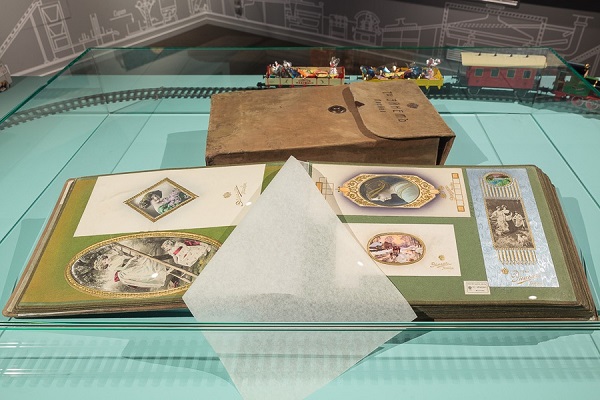 Выставка «Роза Эйнема»