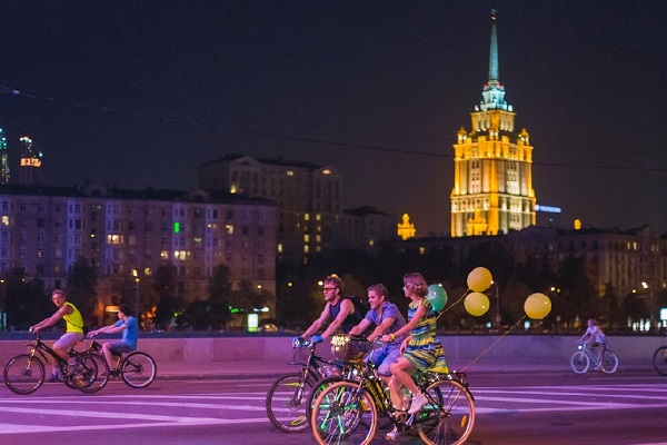 Ночной Московский велопарад – 2018