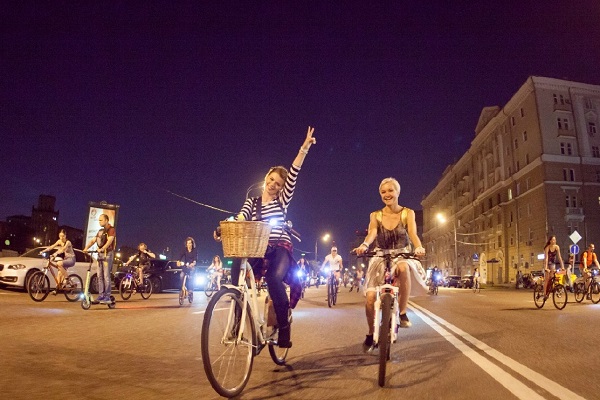 Ночной Московский велопарад – 2018