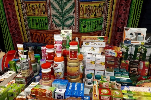 Индийский маркет и фудкорт «Delhi базар»