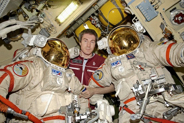 Фотовыставка «803 дня на орбите Земли»