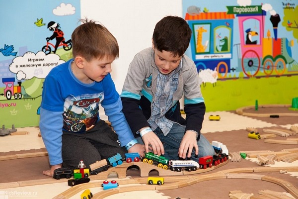 Детская интеллектуальная игротека «Город конструкторов в стране Паровозия»