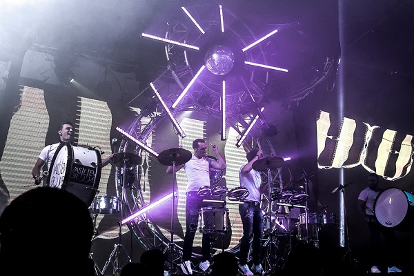 Шоу барабанщиков №1 в Vegas City Hall