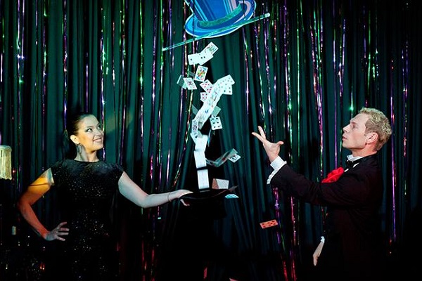 Шоу иллюзий Артема Щукина