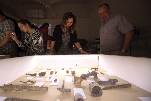 Выставка археологических находок «Находки моей улицы»