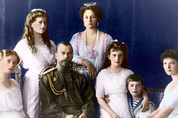 Историческая выставка «Семья Императора»