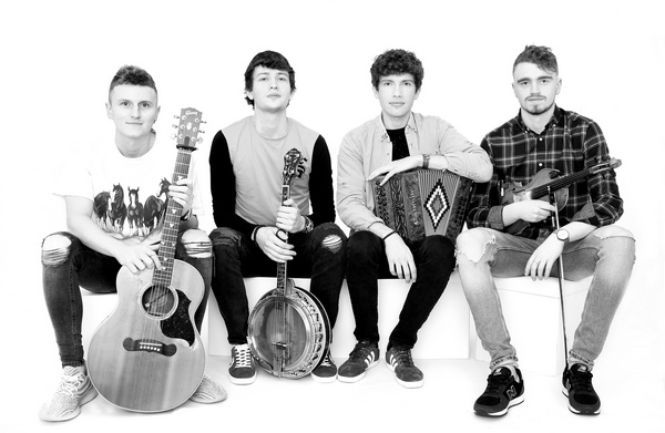 Ирландская музыка и танцы на Самайн с Boxing Banjo