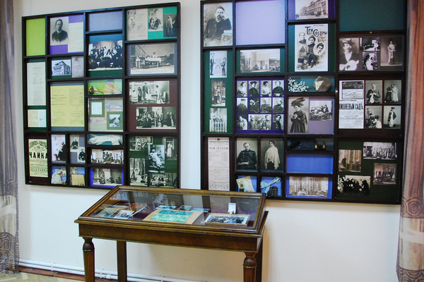 Выставка «Мелиховское семилетие: год 1898»