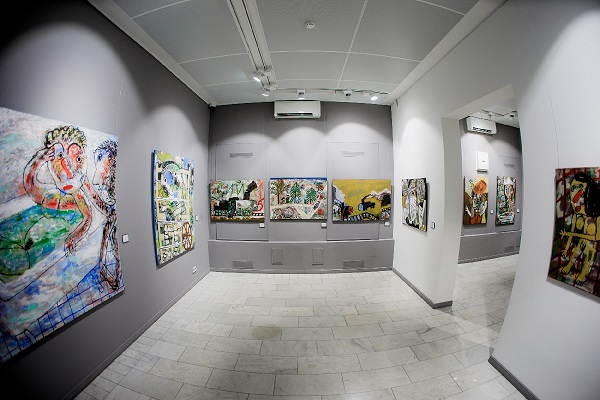 Выставка «Олег Ланг. В парке Чаир»