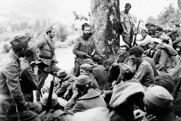 Фотовыставка «Дни Охи. Греческое сопротивление»