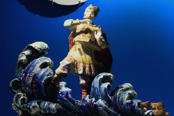 Выставка «Театр в советском фарфоре»