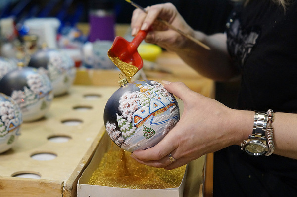 Новогодняя экскурсия на фабрику ёлочной игрушки в г.Клин