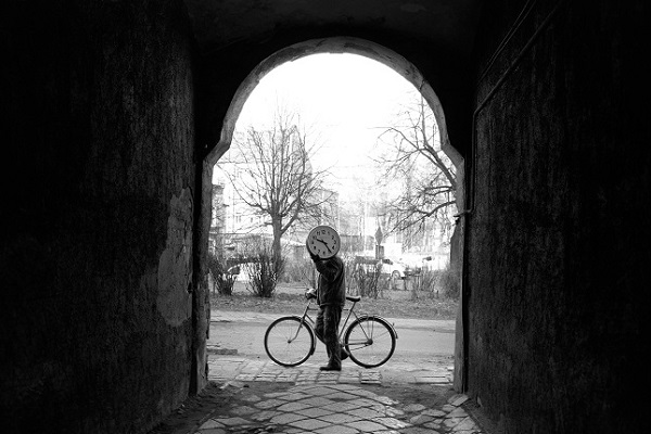 Выставка фотографий Бориса Регистера «Затмение времени»