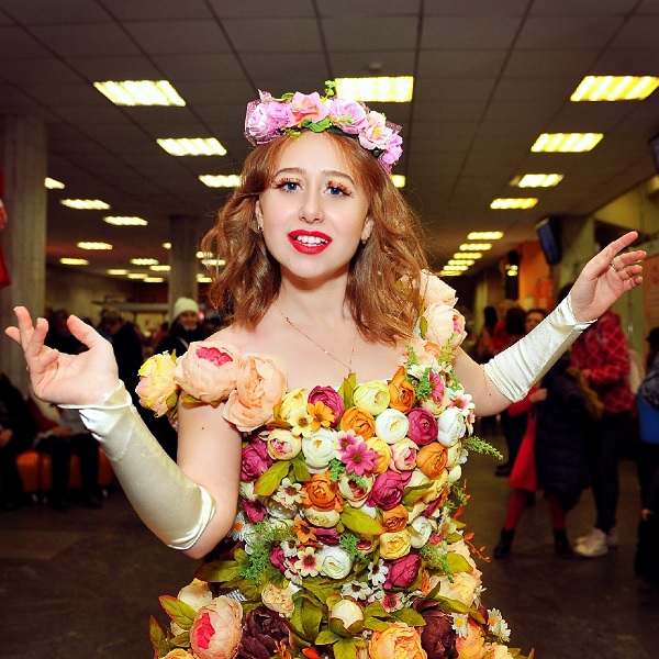 Международный женский день и Масленица в парке аттракционов «Happylon»