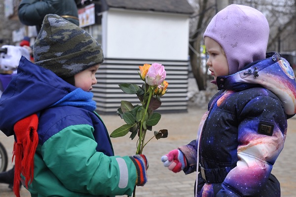Международный женский день в парке Победы