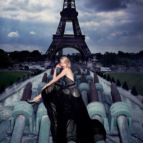 Выставка фотографий «Французские каникулы Жана-Даниэля Лорье»